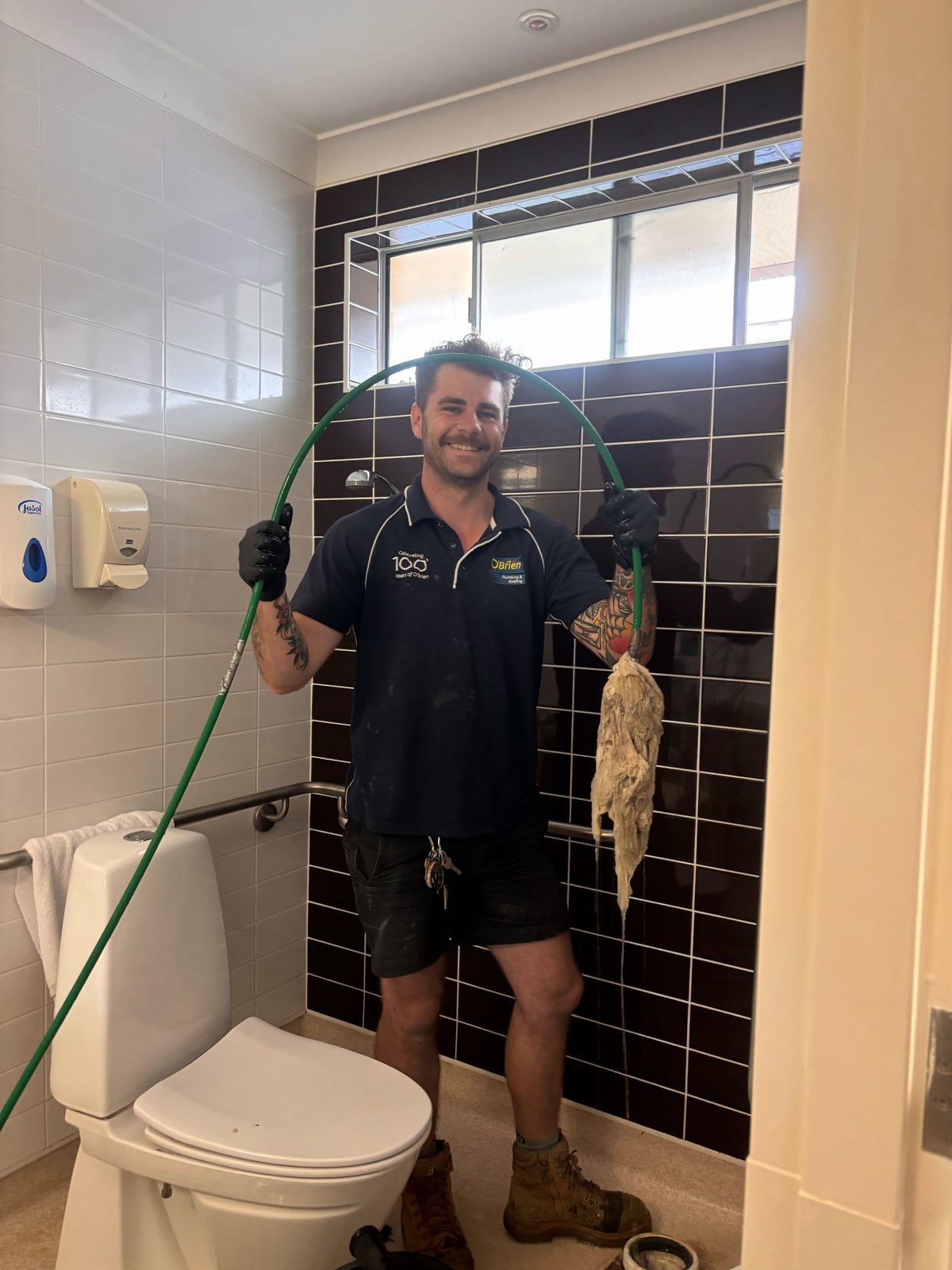 5 Tips for Clearing a Blocked Drain at Home