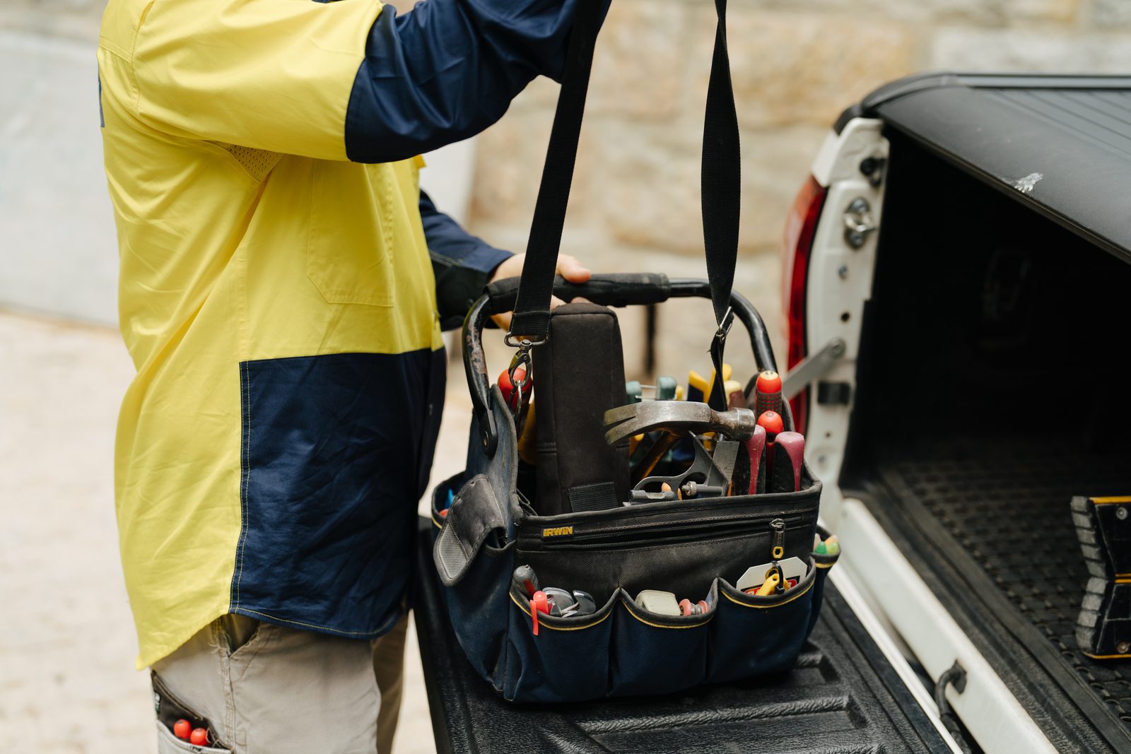 What to Do During a Plumbing Emergency: 6 Steps to Minimise Damage